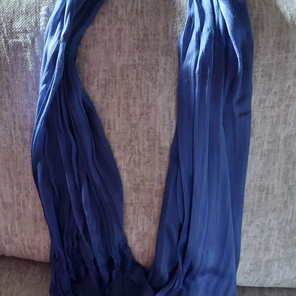 Infinity loop scarf - Picture 2 of 3